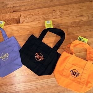 Trader Joe's Halloween Tote Bags Set